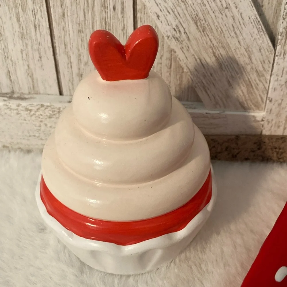 Target BP 2023 Valentine’s Day 3 Mini Dessert Figural
